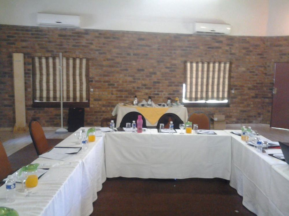 Sethule Lodge Bulawayo Extérieur photo